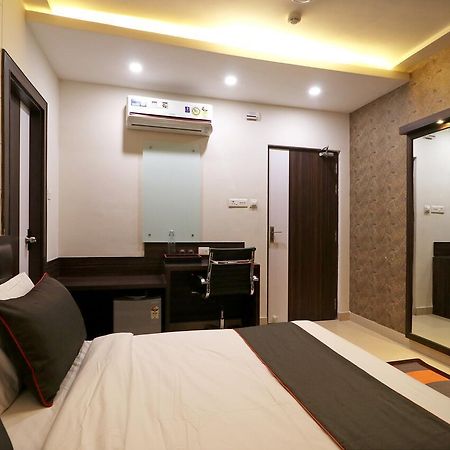 Collection O 45990 Premiere Villa Kakarmatha Luaran gambar